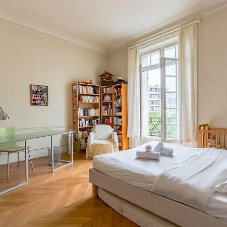 Veeve By Boulevard De Courcelles